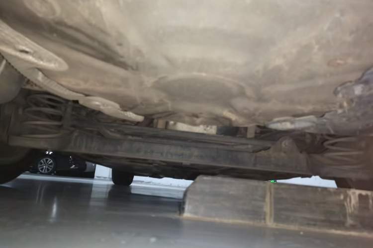 Used Volkswagen Sagitar 2012 1.6L Automatic Comfort Edition Chassis Rear
