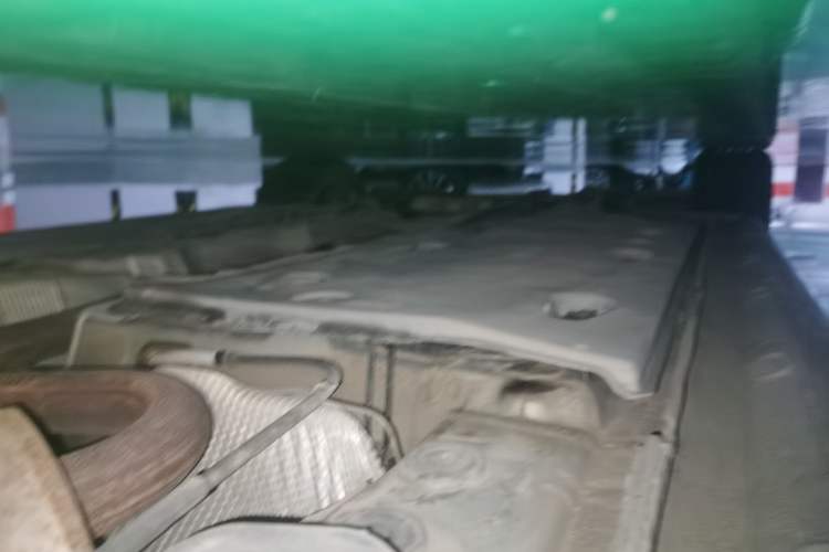 Used Volkswagen Sagitar 2012 1.6L Manual Comfort Model Chassis Rear Left