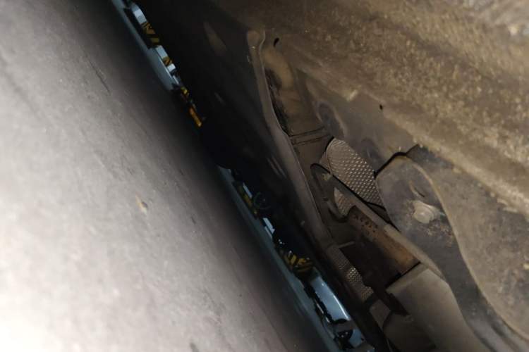 Used Volkswagen Sagitar 2012 1.6L Automatic Comfort Edition Chassis Rear Left