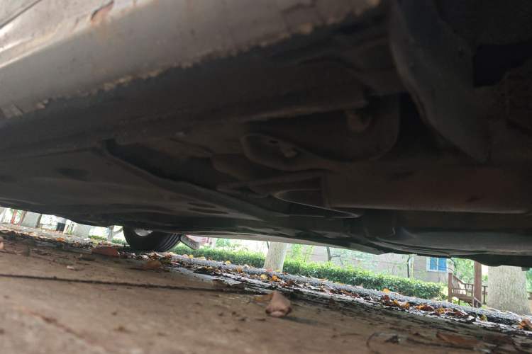 Used Volkswagen Sagitar 2012 1.6L Manual Comfort Model Chassis Rear Left