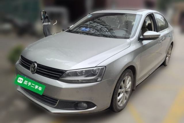 Used Volkswagen Sagitar 2012 1.4TSI Automatic Luxury Edition