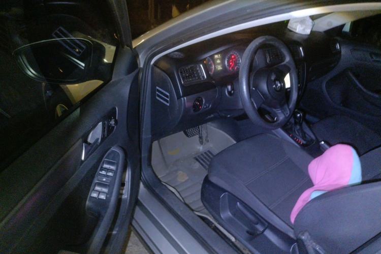 Used Volkswagen Sagitar 2012 1.4TSI Automatic Fashion Edition Driver Seat