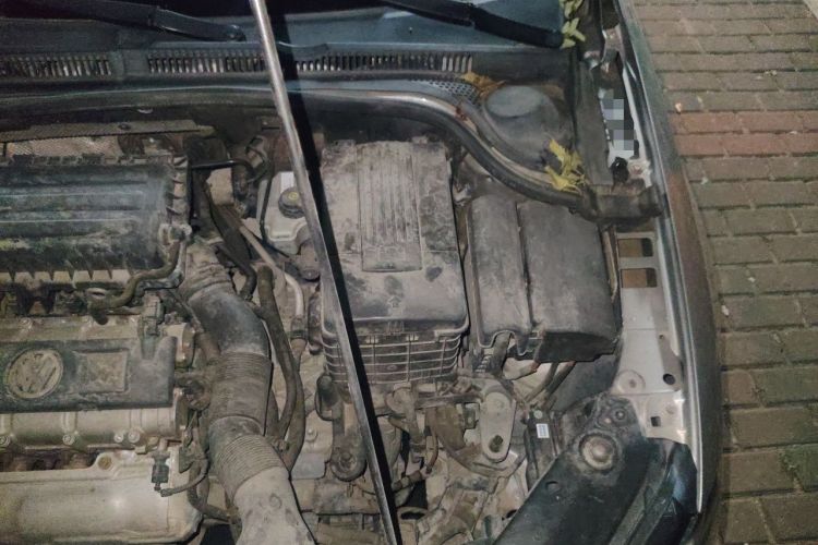 Used Volkswagen Sagitar 2012 1.6L Automatic Comfort Edition Engine Bay Left