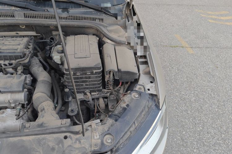 Used Volkswagen Sagitar 2012 1.6L Automatic Comfort Edition Engine Bay Left