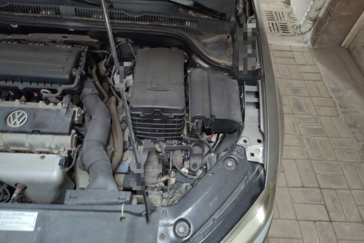 Used Volkswagen Sagitar 2012 1.6L Automatic Comfort Edition Engine Bay Left