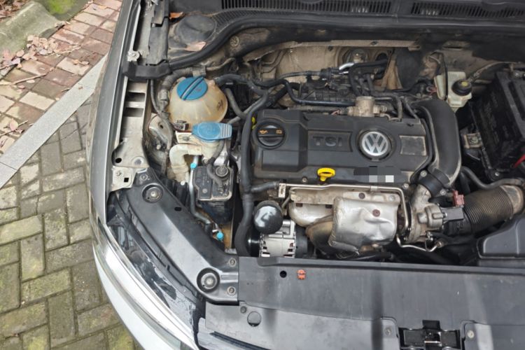 Used Volkswagen Sagitar 2012 1.4TSI Manual Fashion Edition Engine Bay Right