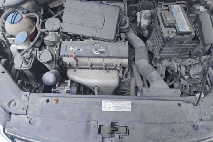 Used Volkswagen Sagitar 2012 1.6L Automatic Comfort Edition Engine Bay