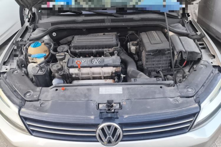 Used Volkswagen Sagitar 2012 1.6L Automatic Comfort Edition Engine Bay