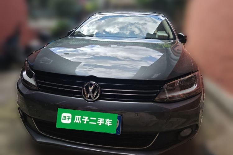Used Volkswagen Sagitar 2012 1.8TSI Automatic Flagship Edition Front