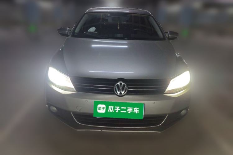 Used Volkswagen Sagitar 2012 1.4TSI Automatic Luxury Edition Front