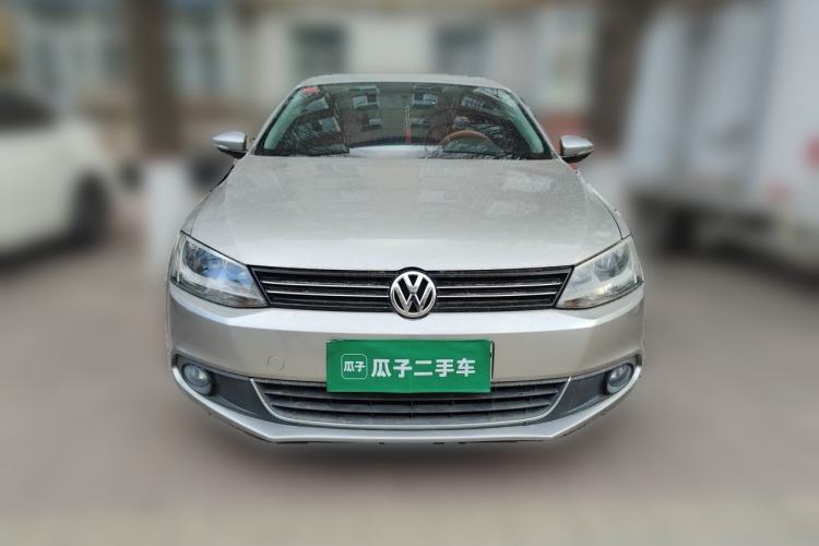 Used Volkswagen Sagitar 2012 1.6L Automatic Comfort Edition Front
