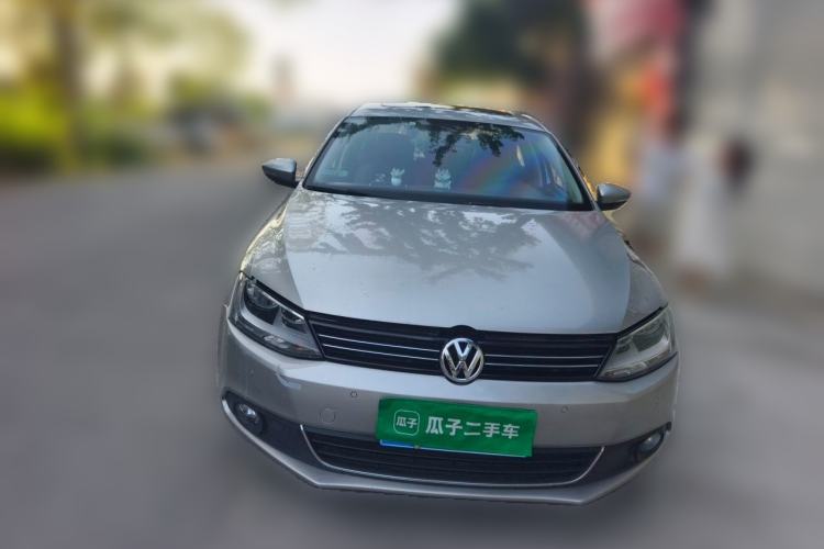 Used Volkswagen Sagitar 2012 1.4TSI Manual Luxury Model Front