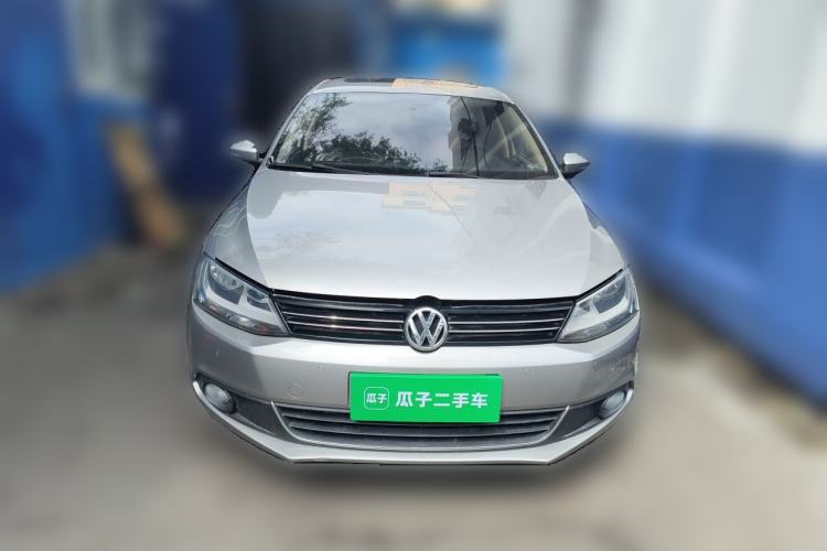 Used Volkswagen Sagitar 2012 1.4TSI Manual Luxury Model Front