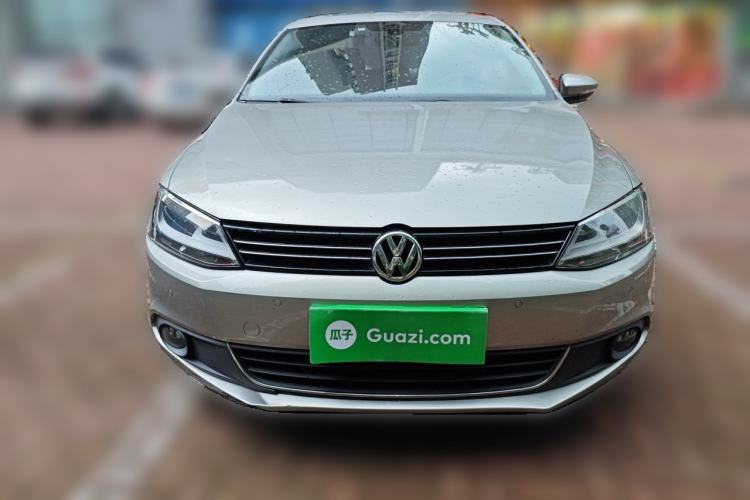 Used Volkswagen Sagitar 2012 1.4TSI Automatic Luxury Edition Front