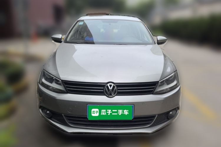 Used Volkswagen Sagitar 2012 1.4TSI Automatic Luxury Edition Front