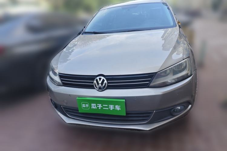 Used Volkswagen Sagitar 2012 1.4TSI Manual Luxury Model Front