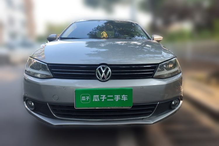 Used Volkswagen Sagitar 2012 1.4TSI Automatic Luxury Edition Front