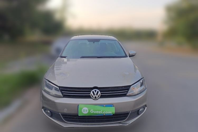 Used Volkswagen Sagitar 2012 1.6L Automatic Comfort Edition Front