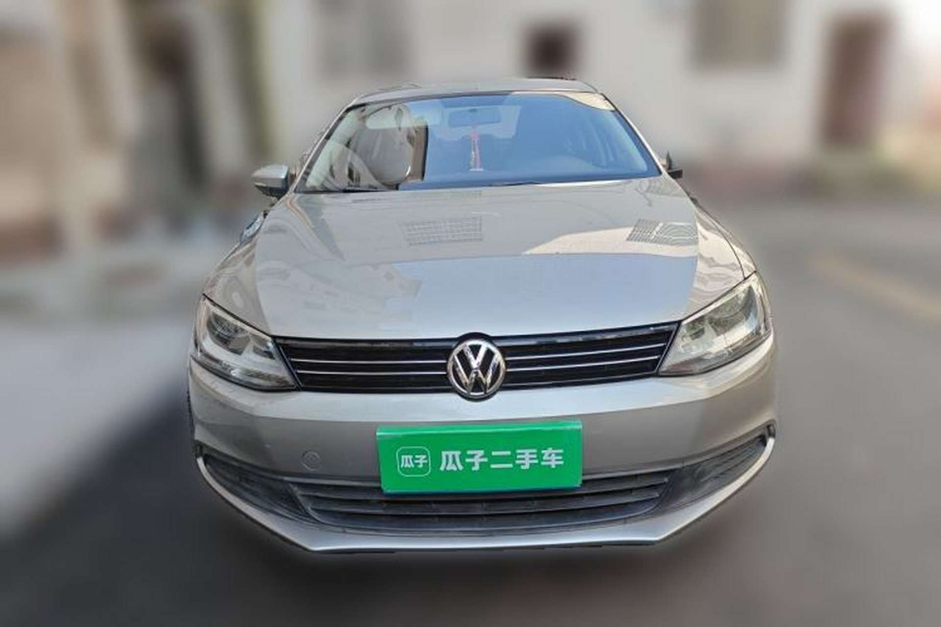 Used Volkswagen Sagitar 2012 1.6L Manual Fashion Edition Front