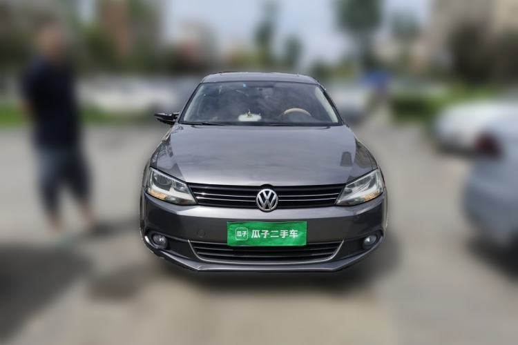 Used Volkswagen Sagitar 2012 1.6L Automatic Comfort Edition Front