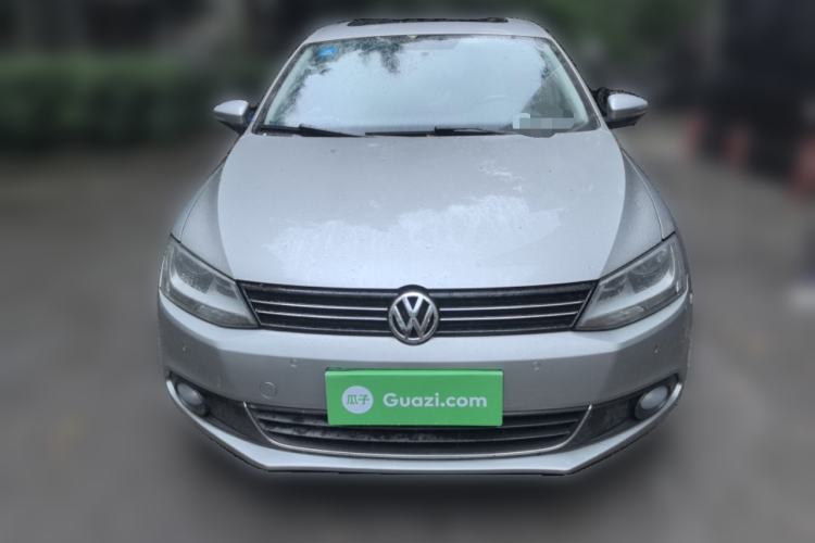 Used Volkswagen Sagitar 2012 1.4TSI Automatic Luxury Edition Front