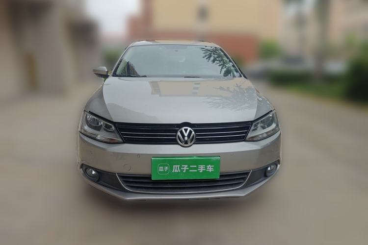 Used Volkswagen Sagitar 2012 1.4TSI Automatic Luxury Edition Front
