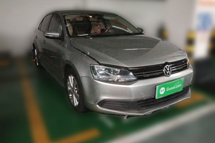 Used Volkswagen Sagitar 2012 1.4TSI Automatic Fashion Edition Front Right 45 Deg