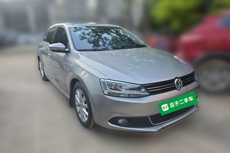 Used Volkswagen Sagitar 2012 1.6L Automatic Comfort Edition Front Right 45 Deg