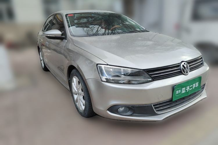 Used Volkswagen Sagitar 2012 1.6L Automatic Comfort Edition Front Right 45 Deg