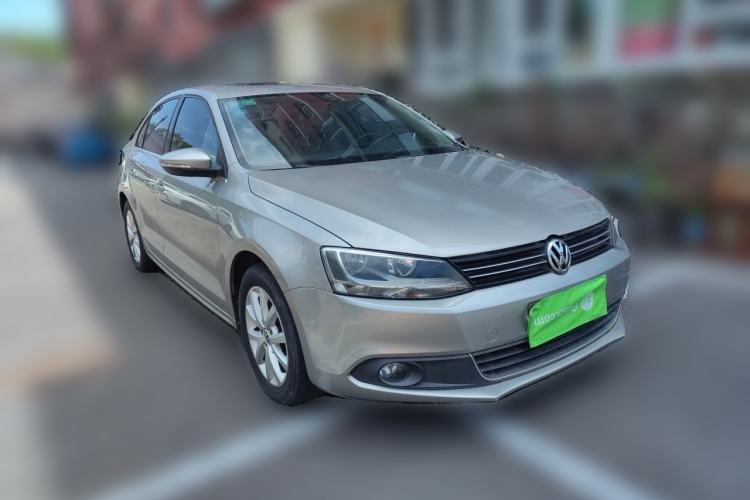 Used Volkswagen Sagitar 2012 1.6L Automatic Comfort Edition Front Right 45 Deg