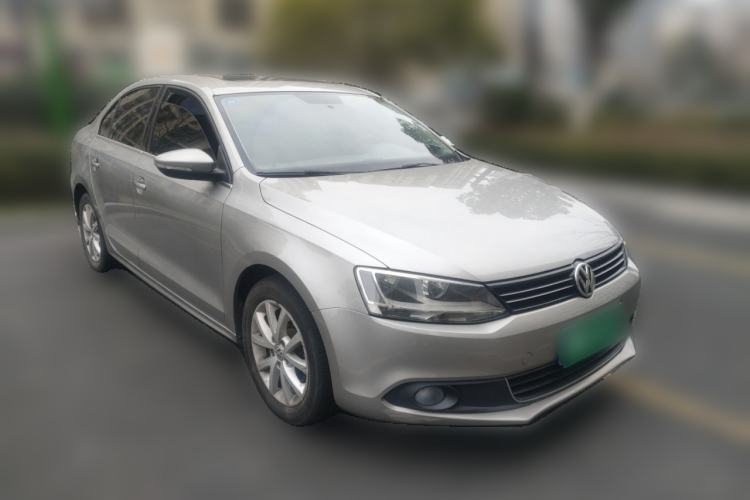 Used Volkswagen Sagitar 2012 1.6L Automatic Fashion Edition Front Right 45 Deg