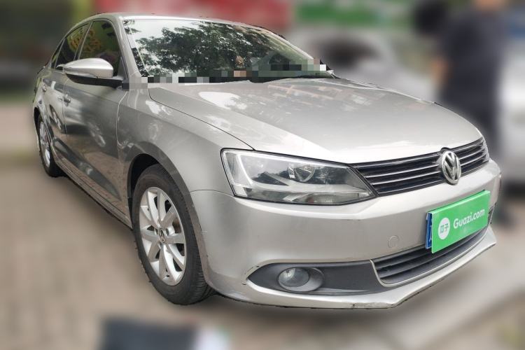 Used Volkswagen Sagitar 2012 1.6L Automatic Comfort Edition Front Right 45 Deg
