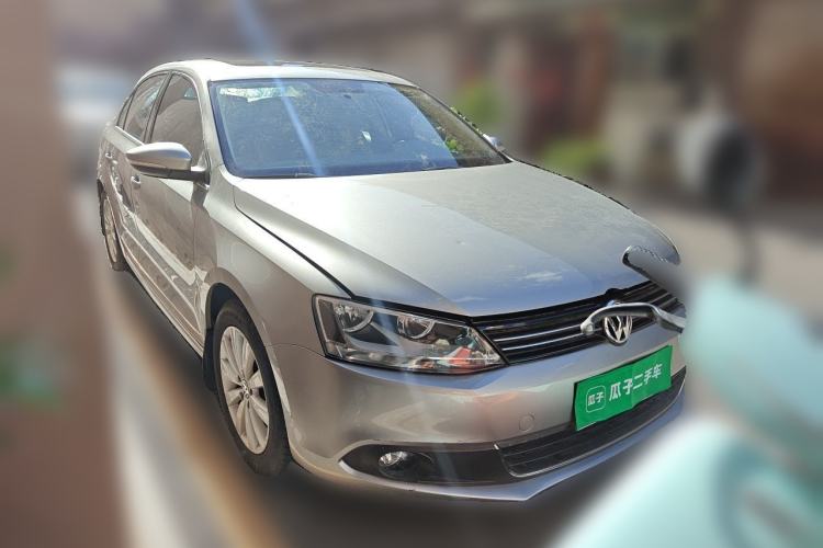 Used Volkswagen Sagitar 2012 1.6L Automatic Comfort Edition Front Right 45 Deg
