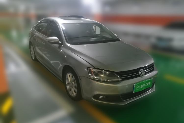 Used Volkswagen Sagitar 2012 1.6L Manual Comfort Model Front Right 45 Deg