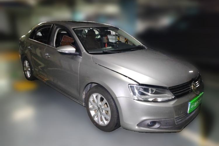 Used Volkswagen Sagitar 2012 1.6L Automatic Comfort Edition Front Right 45 Deg