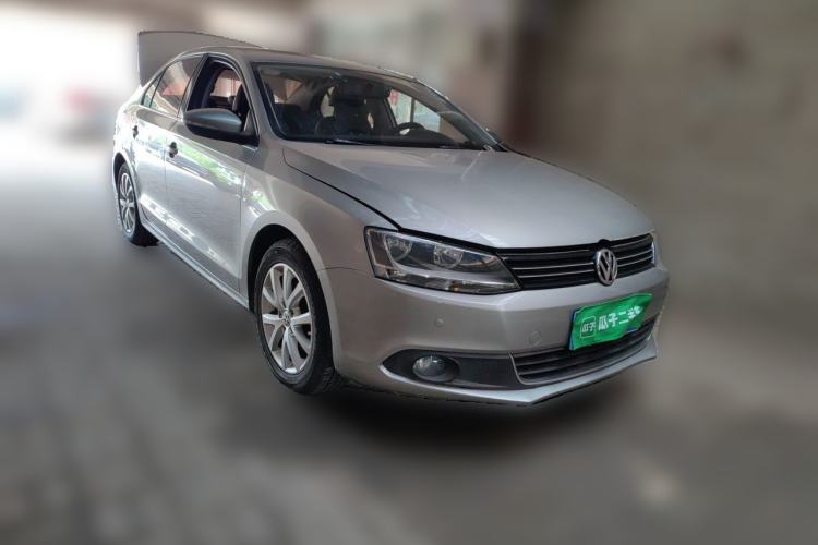 Used Volkswagen Sagitar 2012 1.6L Automatic Comfort Edition Front Right 45 Deg