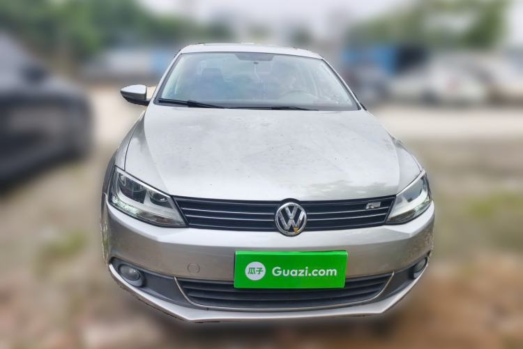 Used Volkswagen Sagitar 2012 1.6L Automatic Comfort Edition Front