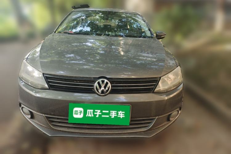 Used Volkswagen Sagitar 2012 1.6L Manual Comfort Model Front