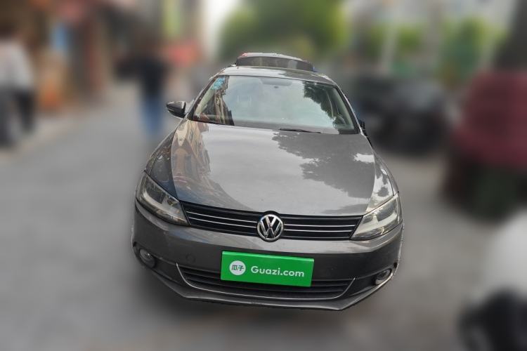 Used Volkswagen Sagitar 2012 1.6L Automatic Comfort Edition Front