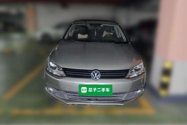 Used Volkswagen Sagitar 2012 1.4TSI Automatic Luxury Edition Front