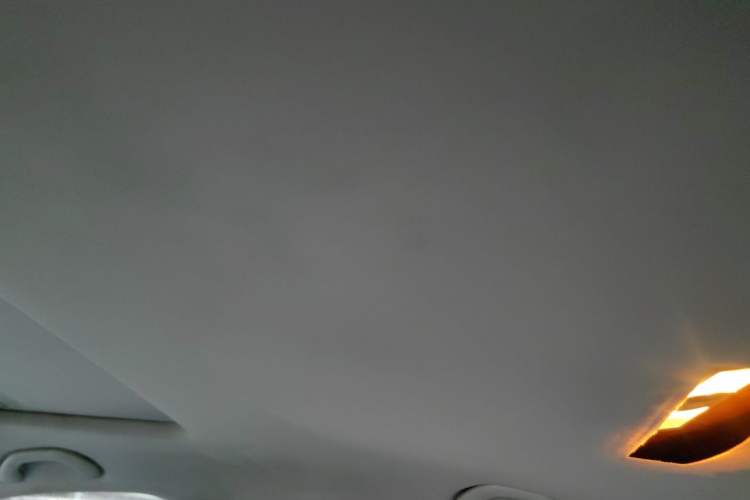 Used Volkswagen Sagitar 2012 1.6L Manual Comfort Model Headliner