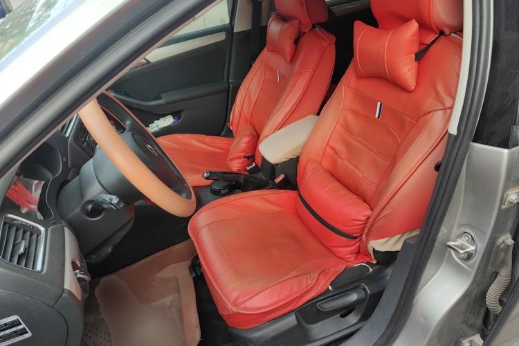 Used Volkswagen Sagitar 2012 1.6L Automatic Comfort Edition Left Front Seat