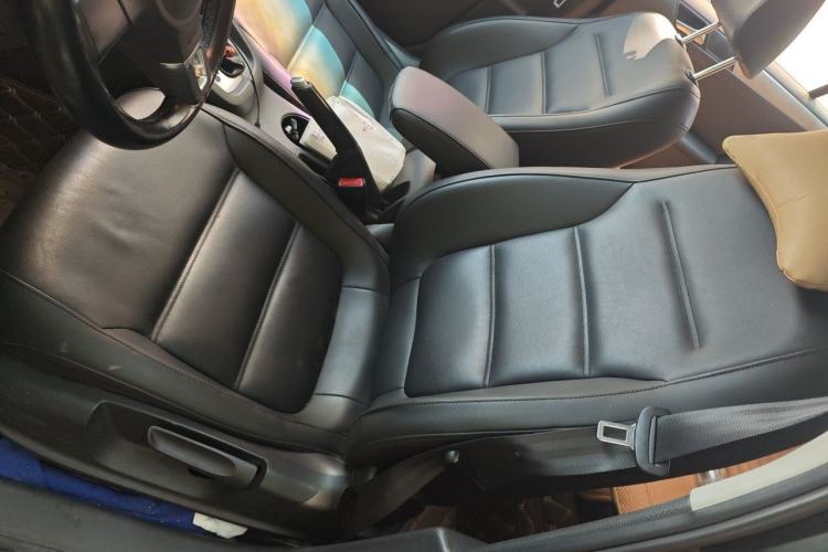 Used Volkswagen Sagitar 2012 1.6L Automatic Comfort Edition Left Front Seat