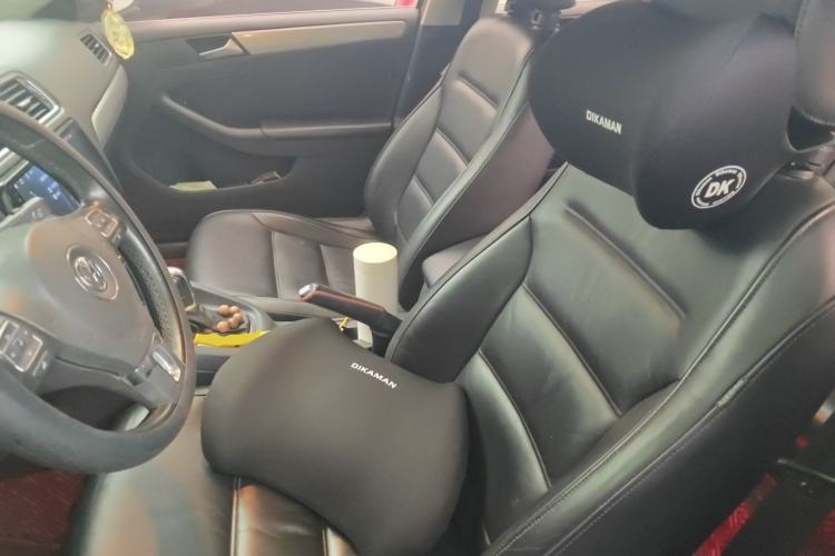 Used Volkswagen Sagitar 2012 1.4TSI Automatic Luxury Edition Left Front Seat