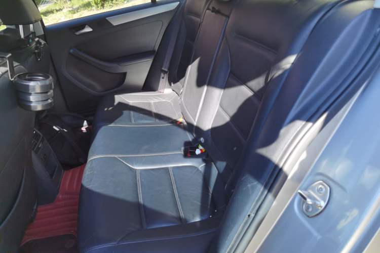 Used Volkswagen Sagitar 2012 1.6L Automatic Comfort Edition Left Rear Seat