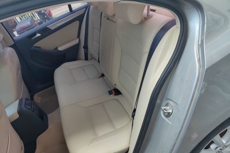 Used Volkswagen Sagitar 2012 1.6L Automatic Comfort Edition Left Rear Seat
