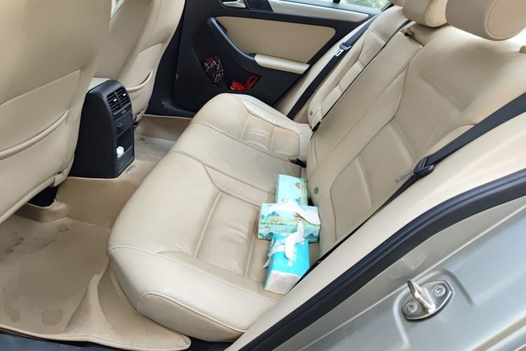 Used Volkswagen Sagitar 2012 1.6L Automatic Comfort Edition Left Rear Seat