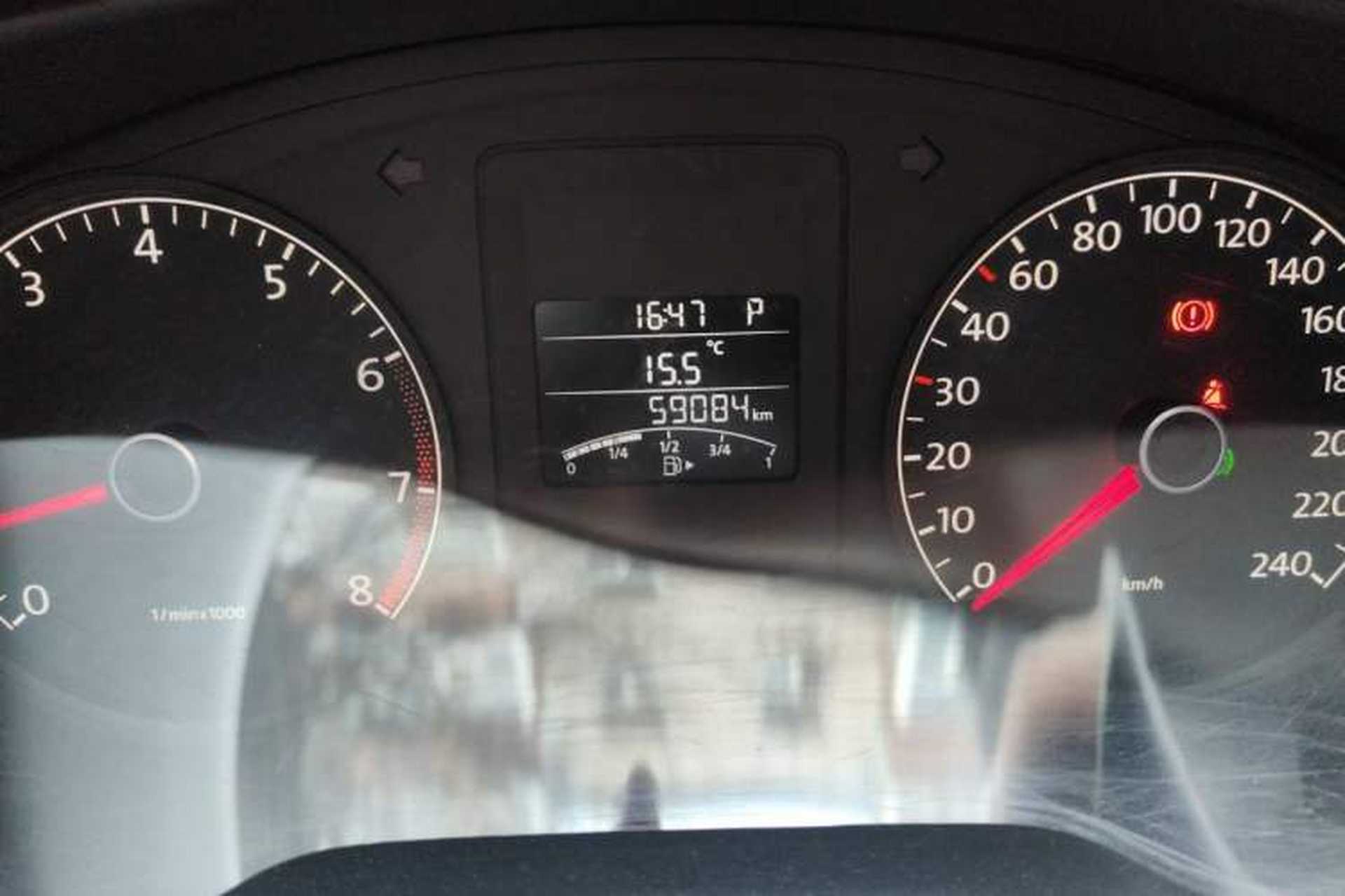 Used Volkswagen Sagitar 2012 1.6L Automatic Comfort Edition Odometer Close Up