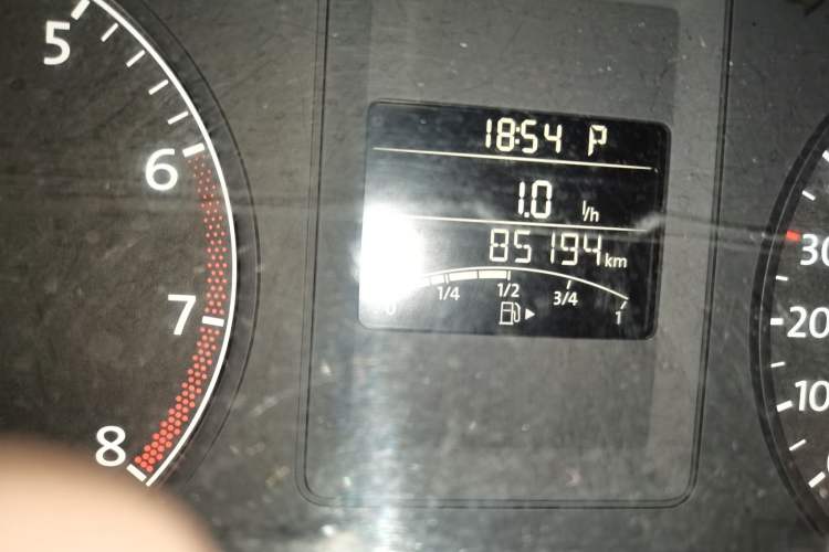 Used Volkswagen Sagitar 2012 1.6L Automatic Comfort Edition Odometer Close Up