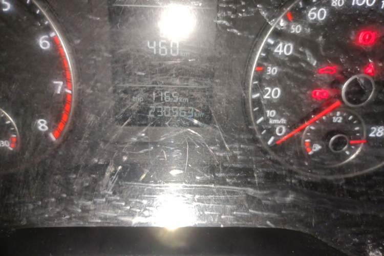 Used Volkswagen Sagitar 2012 1.4TSI Automatic Fashion Edition Odometer Close Up